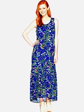 D2 C. Wonder Floral Blue Sleeveless Maxi Dress